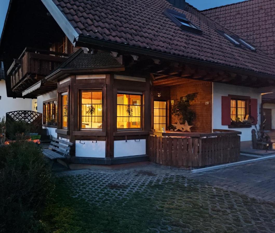 Ferienwohnung Hasenfratz โลฟฟิงเกน ภายนอก รูปภาพ